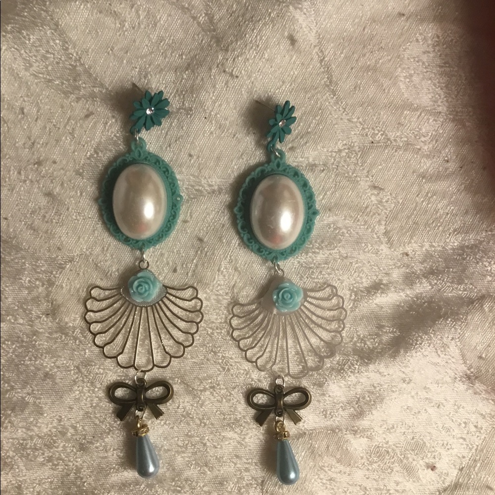 Tiffany cameo earrings